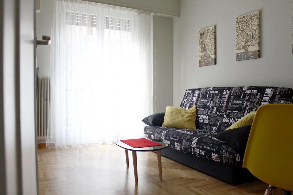 Cheery Apartment In The Center Of Athens Luaran gambar